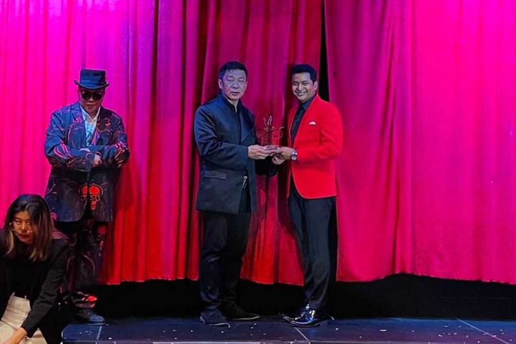 Prince Harun Professional Magician in Bangladesh receiving an international magic award at Thailand