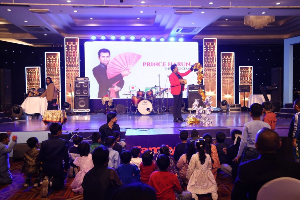 Prince Harun performing magic show in Radisson Blue Dhaka
